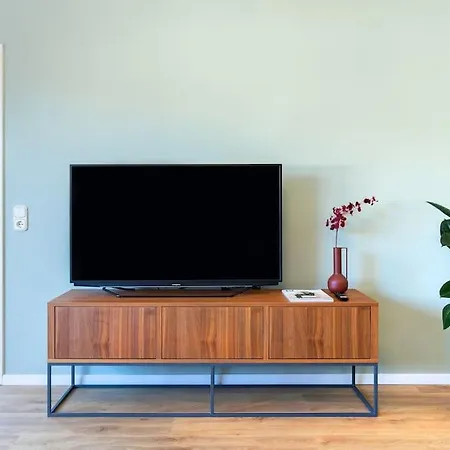 Mit Sonnenbalkon, 10 Minuten Zum Bahnhof, 5 Minuten Zum Luisenviertel Apartment Wuppertal